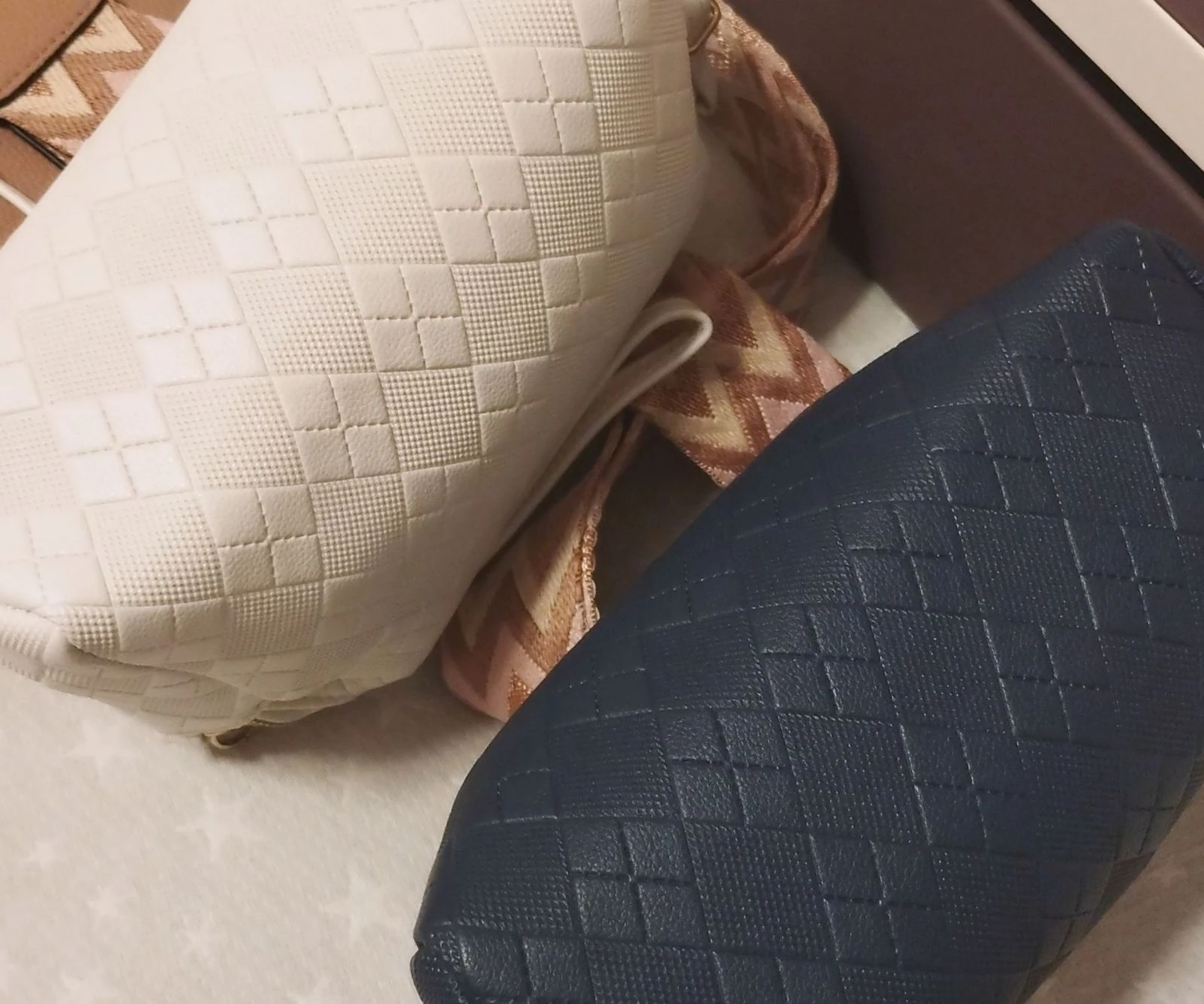 Set van 3 nieuwe handtassen met etiket – photo 10